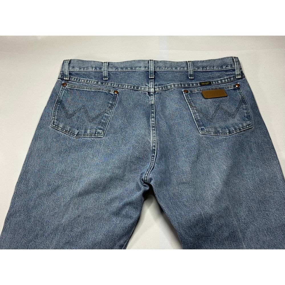 Wrangler 13MWZGK Men's Regular Fit Straight Leg Blue Jeans - Size 40x32* - Picture 4 of 6